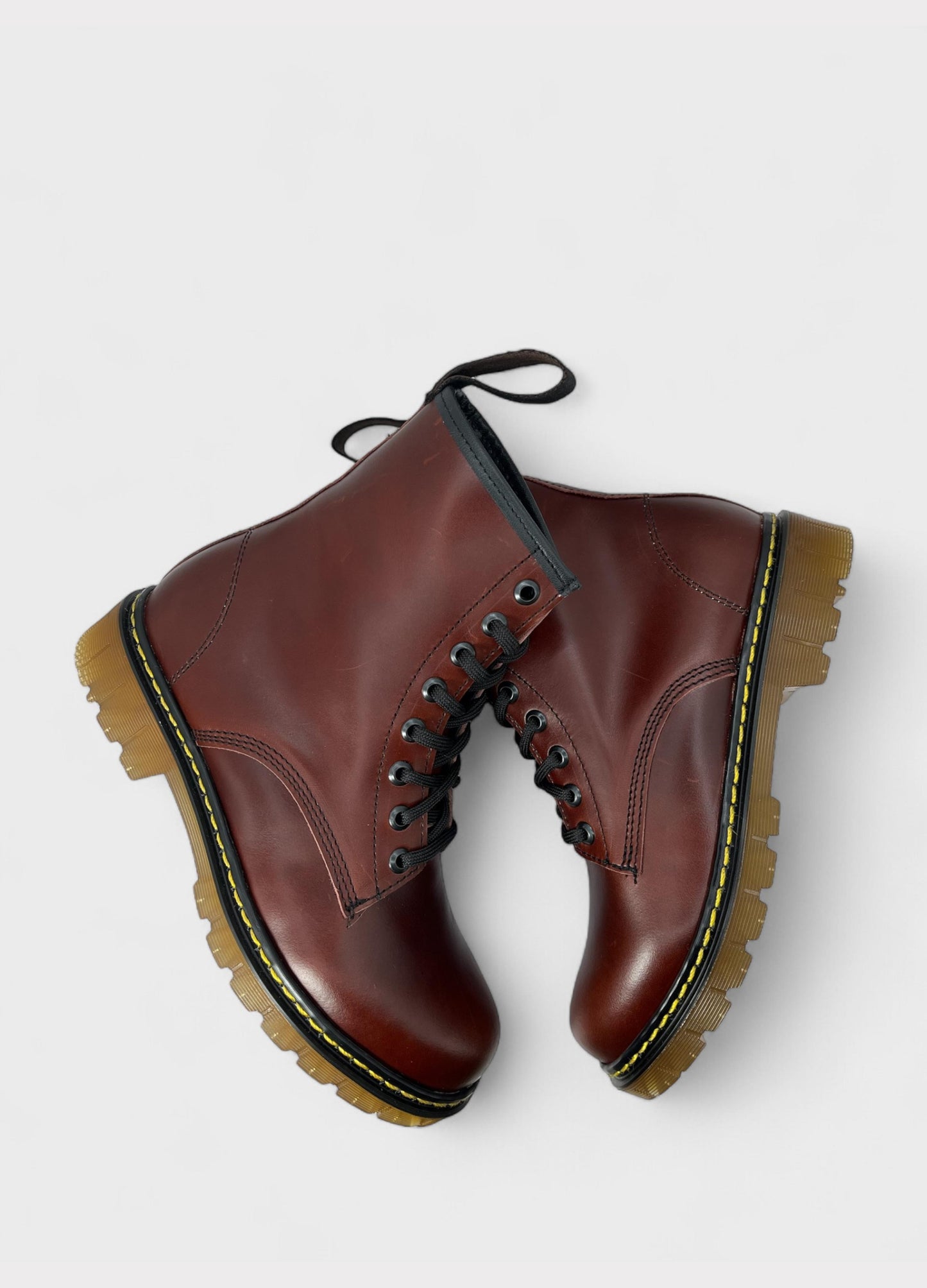 BOTAS CLASSIC EN PIEL ALBATROS COLOR VINO