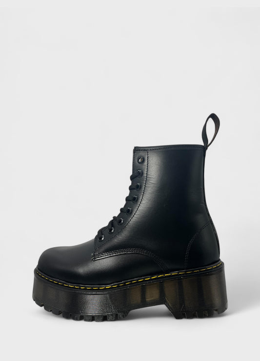 BOTAS JADON EN PIEL SMOOTH COLOR NEGRO